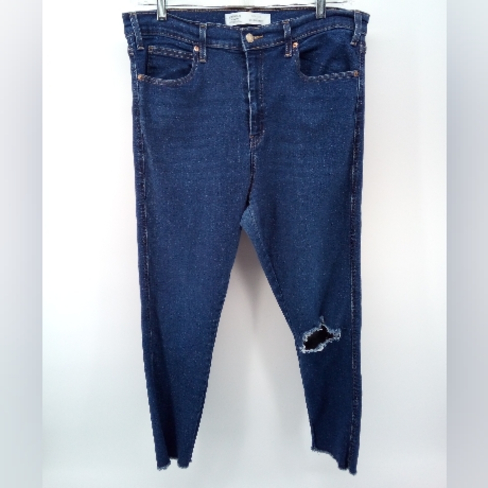 Signature Levi Strauss High Rise Skinny Heritage Distressed Cotton Jeans 16